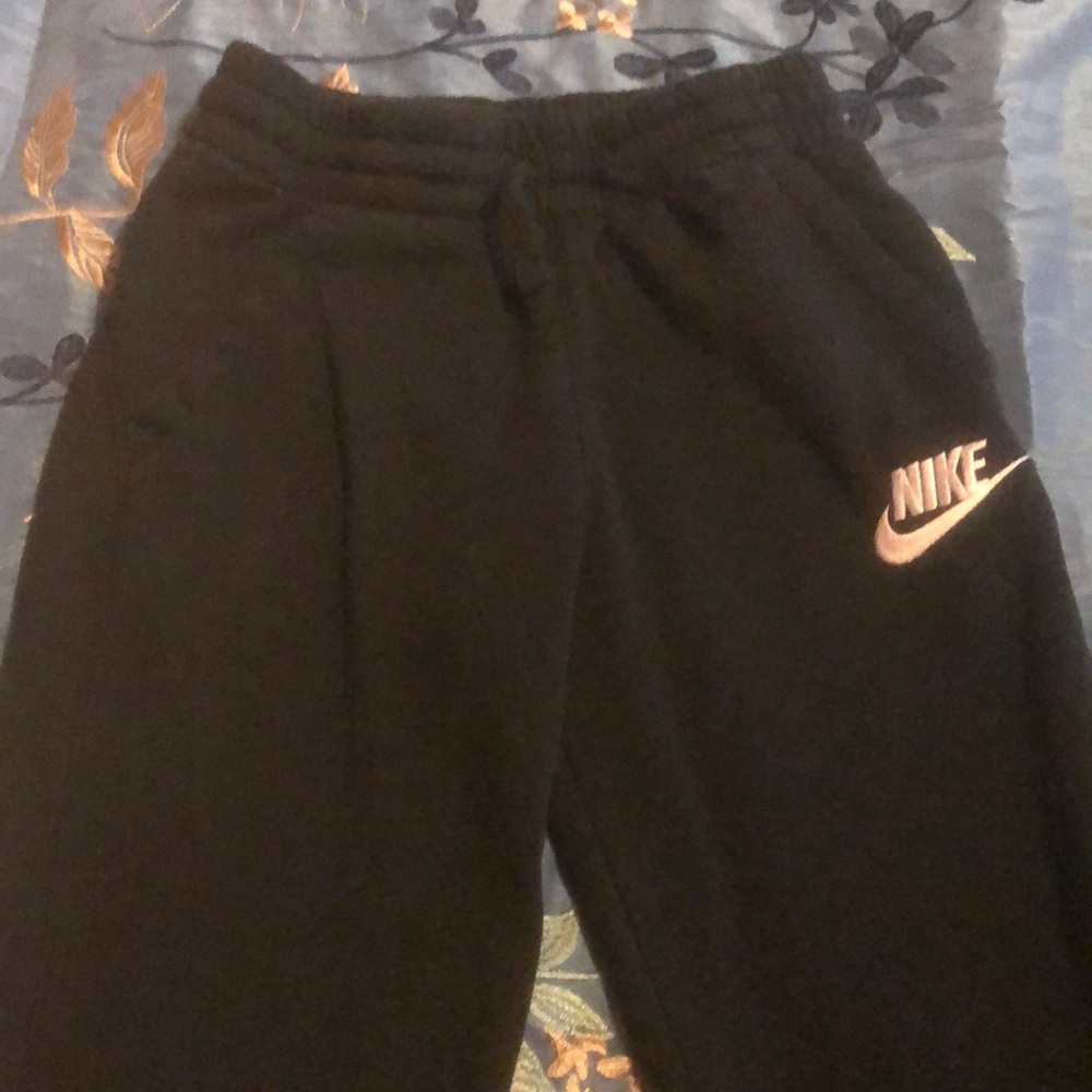 Boys Nike sweatpants